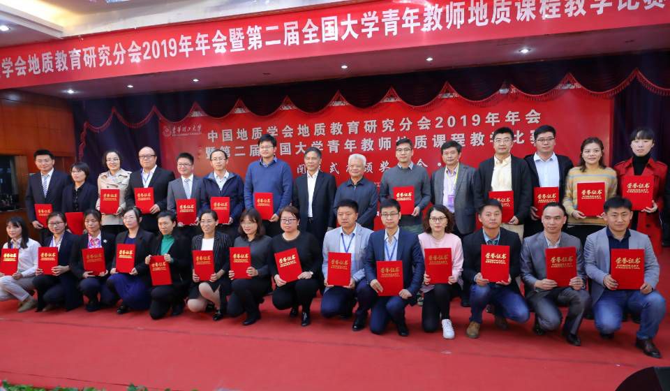 ca6d6dd1633c4c7e9f87d3255b48f217.jpg 1.jpg