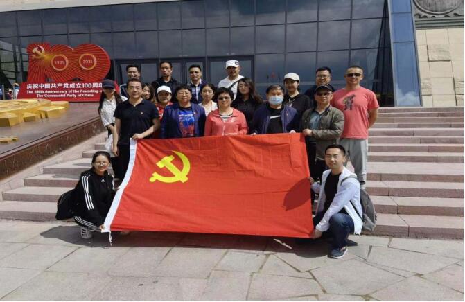 教务评估督导联合党支部党日活动1.jpg